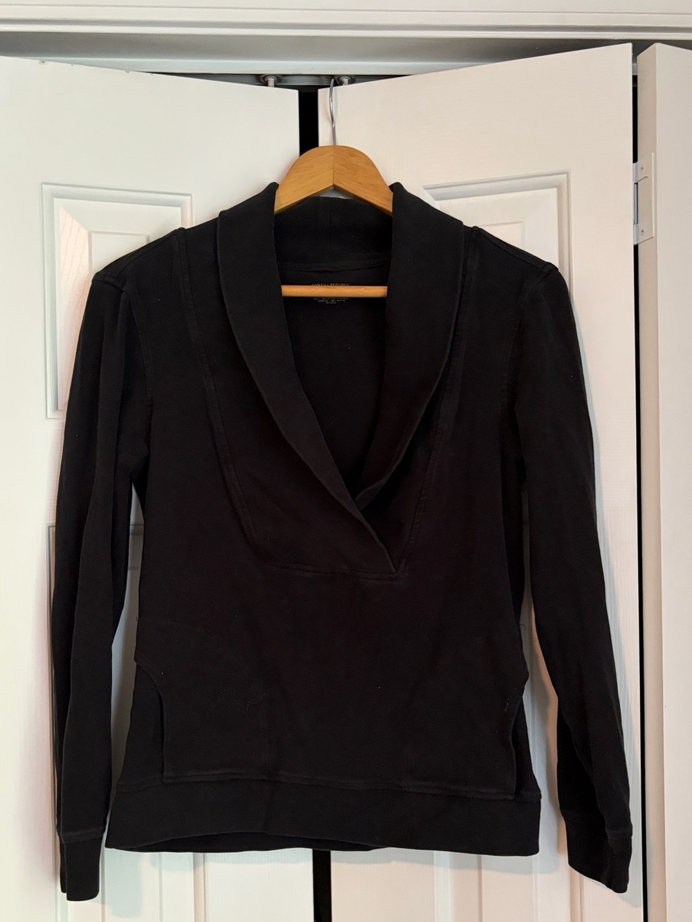 Banana Republic Black Pullover Top
